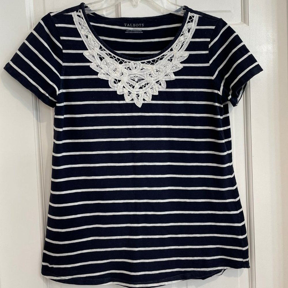 Talbots Navy White Stripe Short Sleeve T-shirt Lace Detail Curved Hem Size S EUC